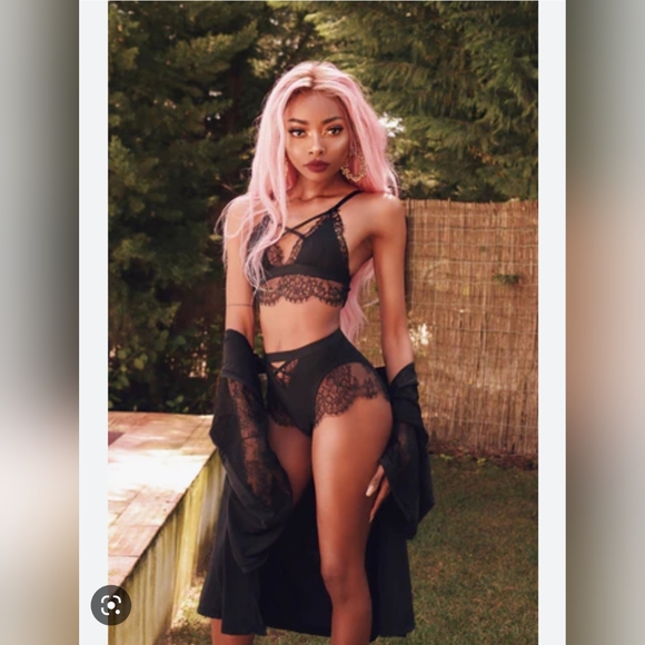 Bluebella Nyane Soft Bra - Picture 4 of 5